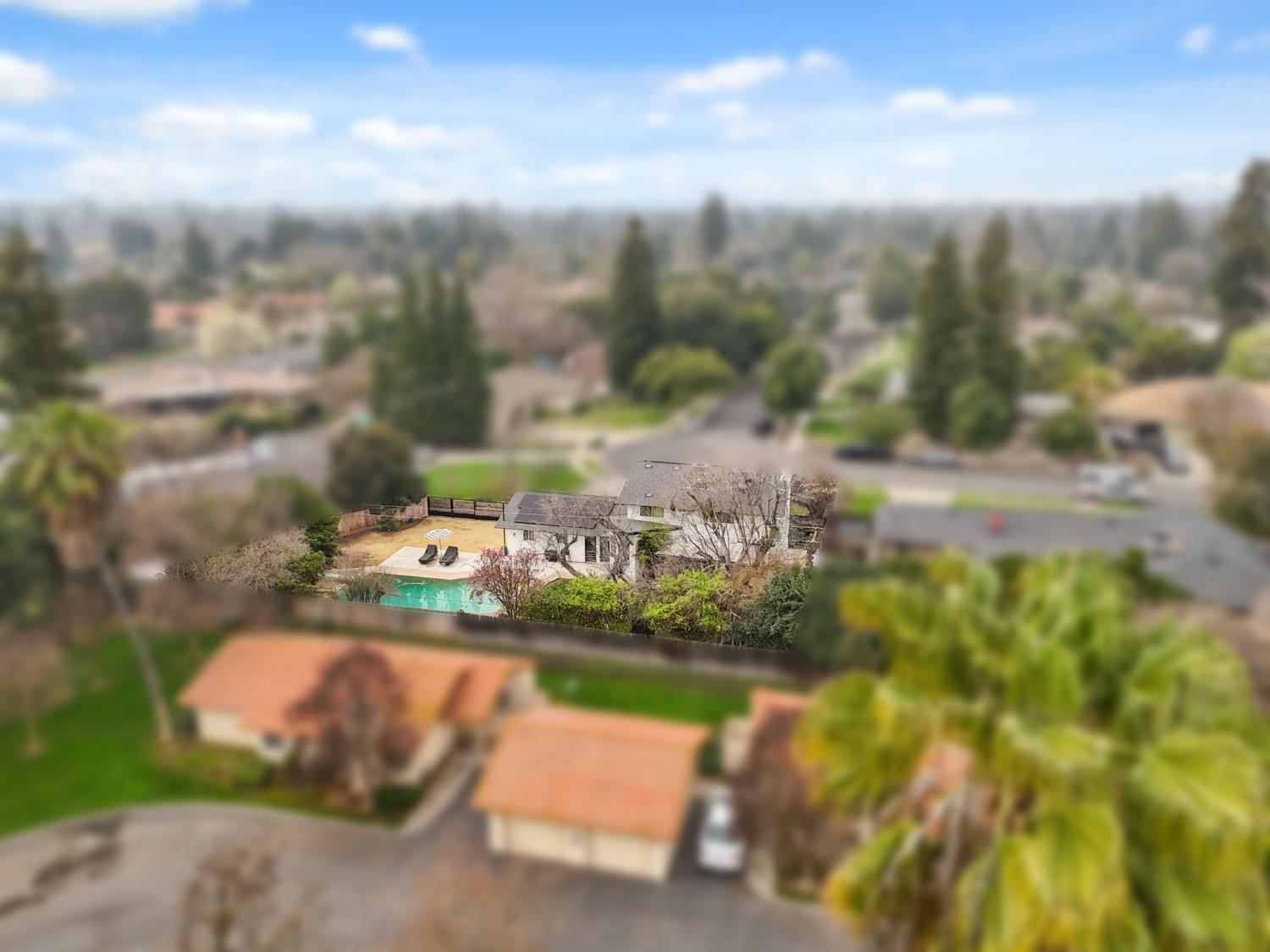 6244 N Farris Ave, Fresno, CA 93711