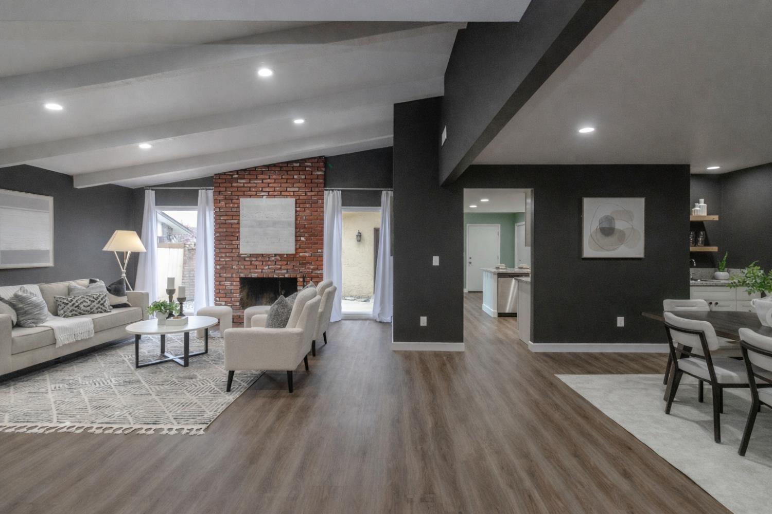 2058 W Calimyrna Ave #101, Fresno, CA 93711