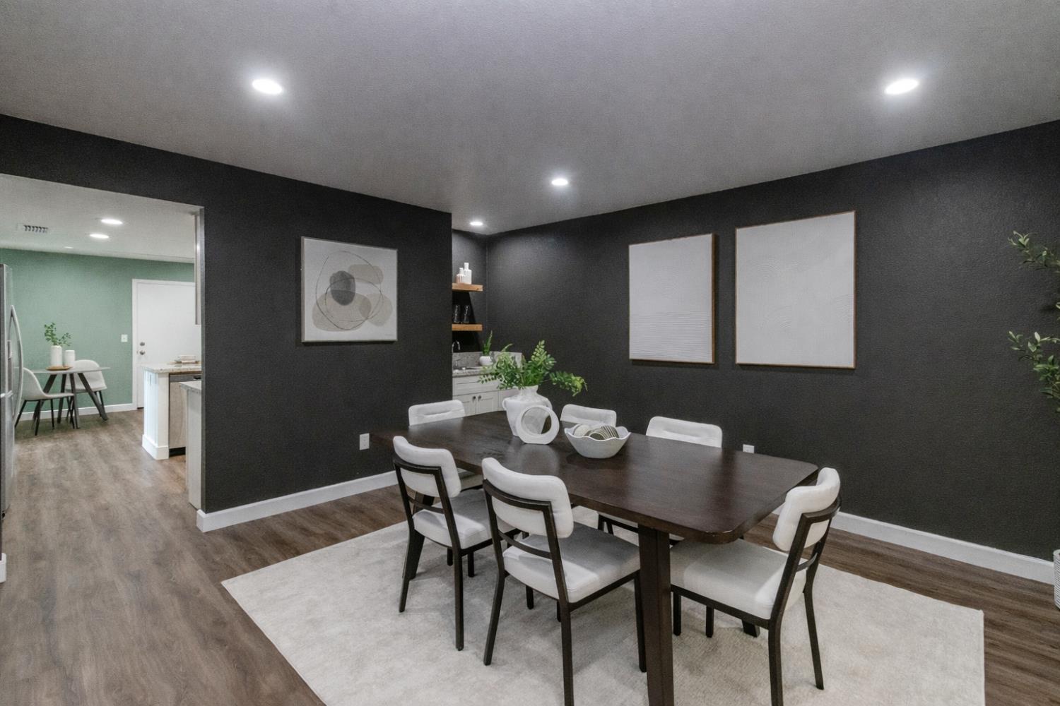 2058 W Calimyrna Ave #101, Fresno, CA 93711