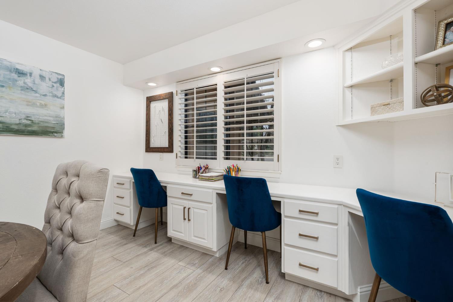 9981 N Madison Ridge Rd, Fresno, CA 93720