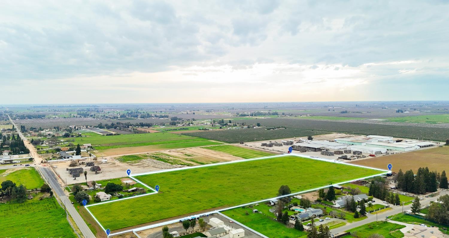 3600 N Bryan Ave, Fresno, CA 93723