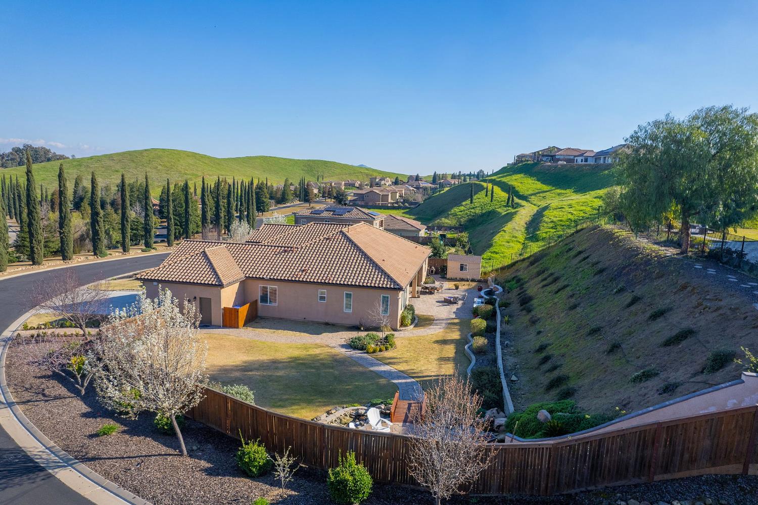 18729 Via Bellagio, Friant, CA 93626