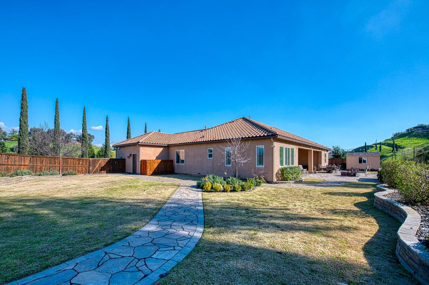 18729 Via Bellagio, Friant, CA 93626