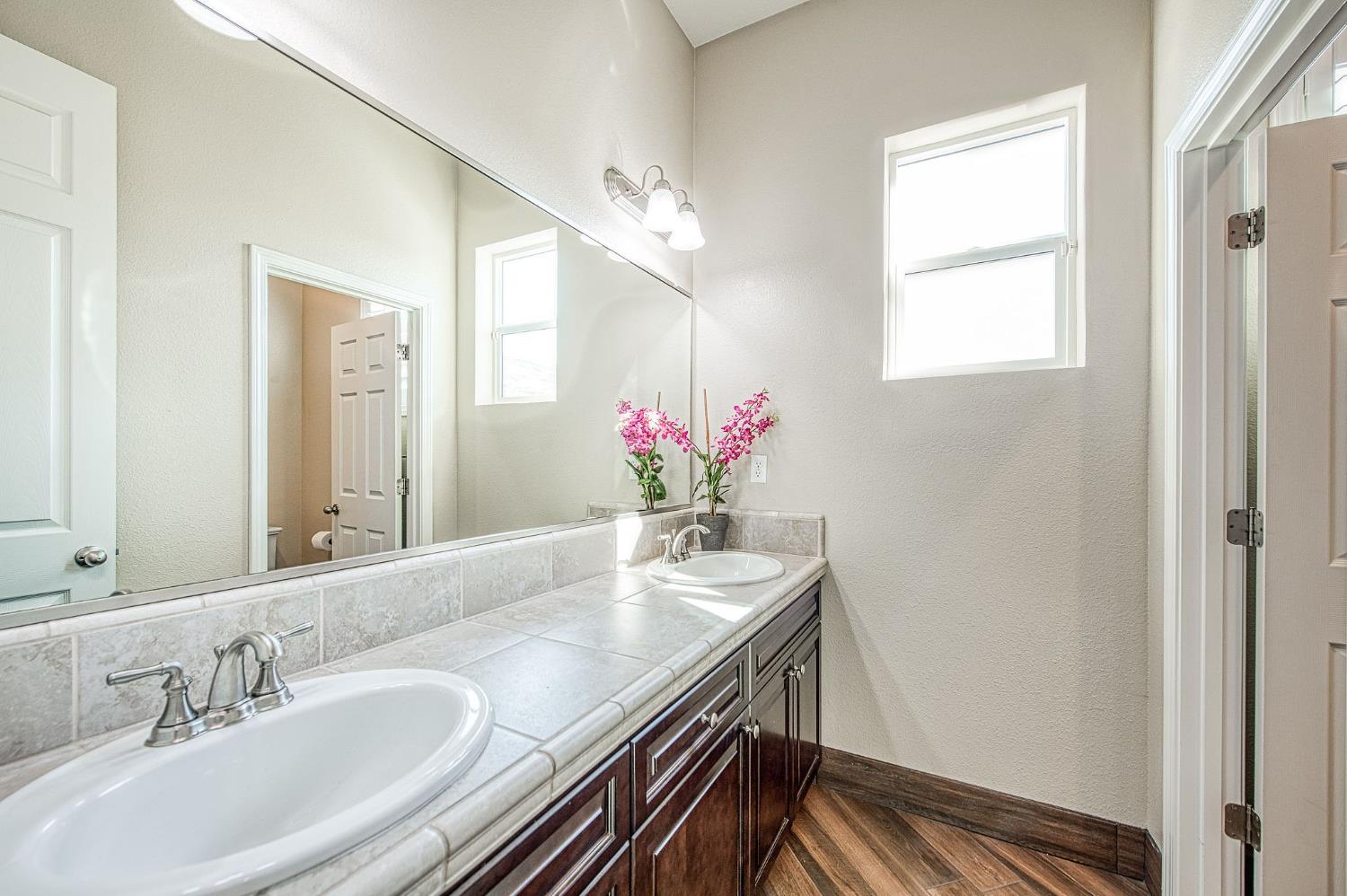 18729 Via Bellagio, Friant, CA 93626