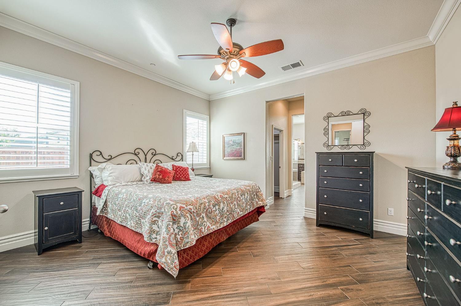 18729 Via Bellagio, Friant, CA 93626