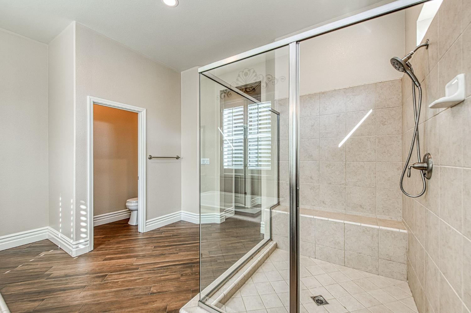 18729 Via Bellagio, Friant, CA 93626