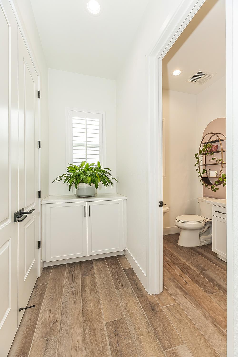 948 Beaver Pond Loop, Madera, CA 93636