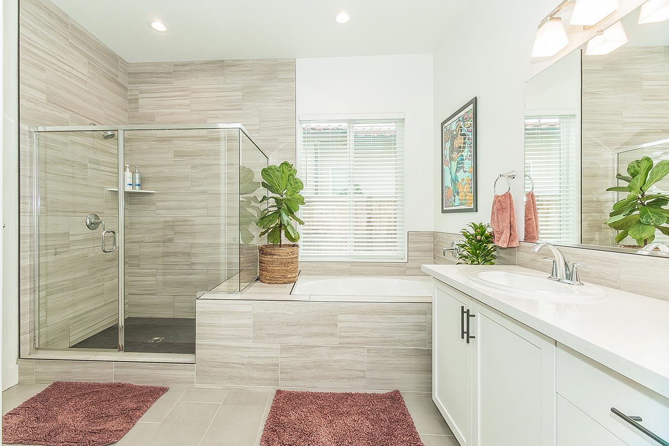 948 Beaver Pond Loop, Madera, CA 93636