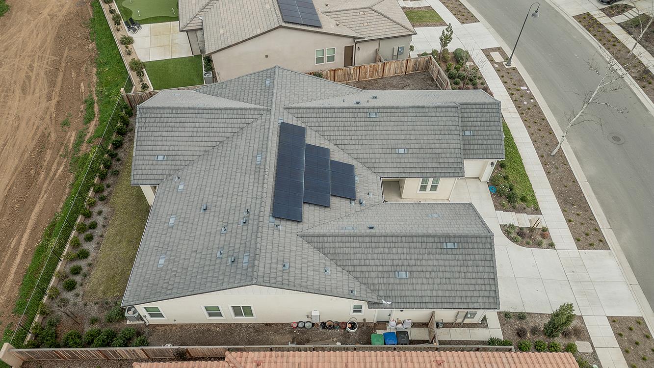 948 Beaver Pond Loop, Madera, CA 93636