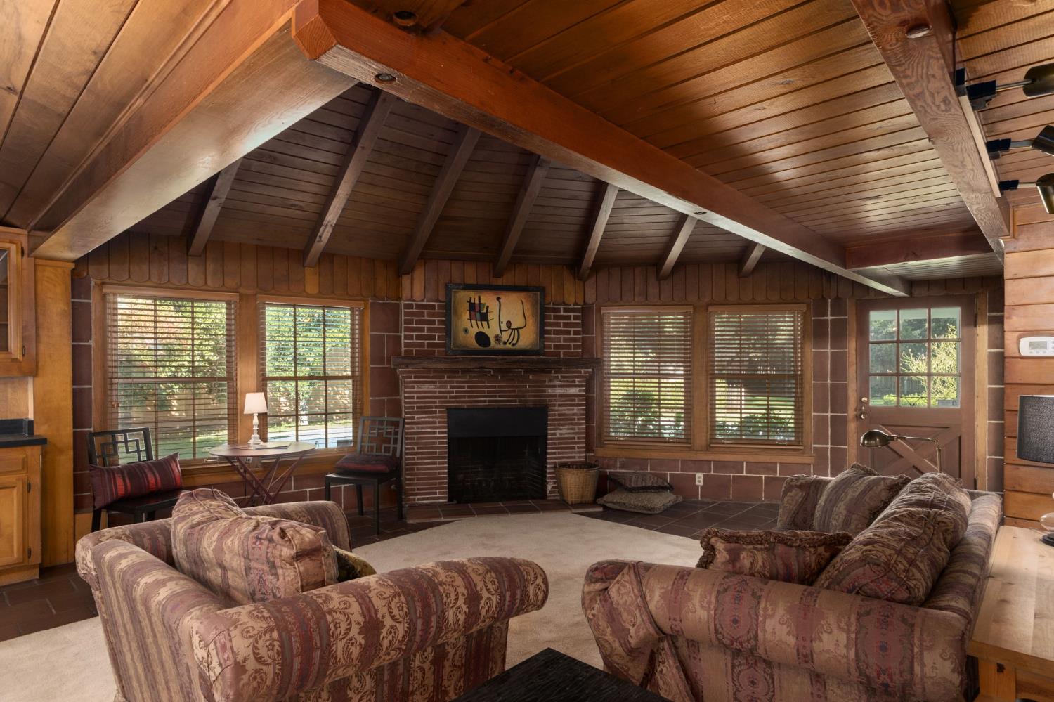 4564 N Van Ness Blvd, Fresno, CA 93704