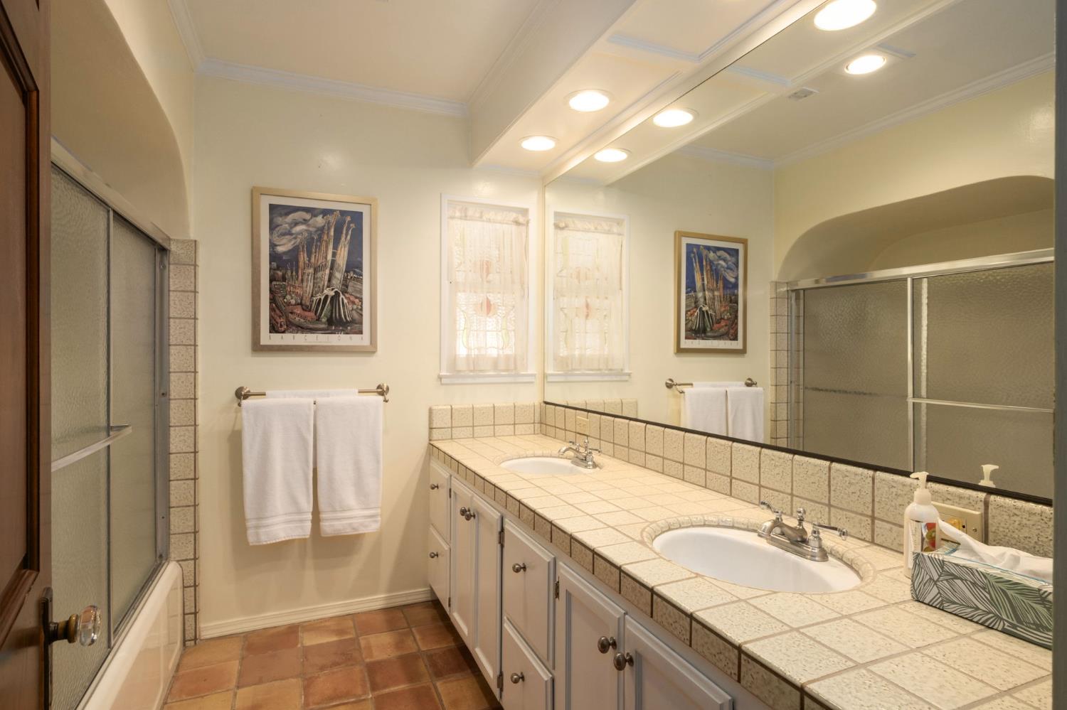 4564 N Van Ness Blvd, Fresno, CA 93704