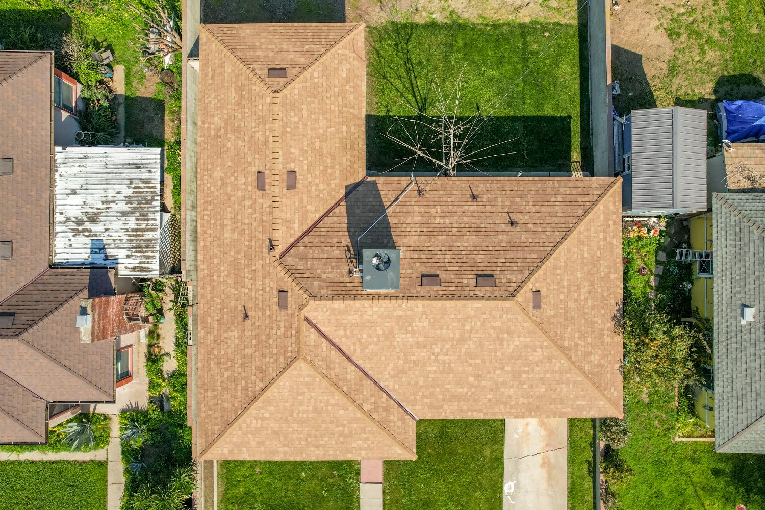 1217 Mehlert St, Kingsburg, CA 93631