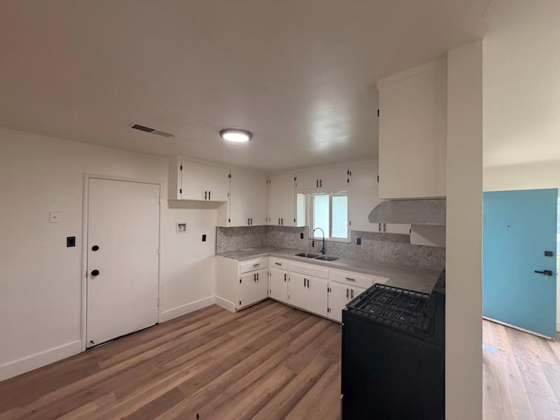 8625 La Vaca Way, Hanford, CA 93230