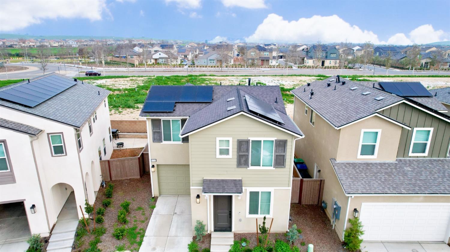 4163 Vincent Rd, Madera, CA 93636