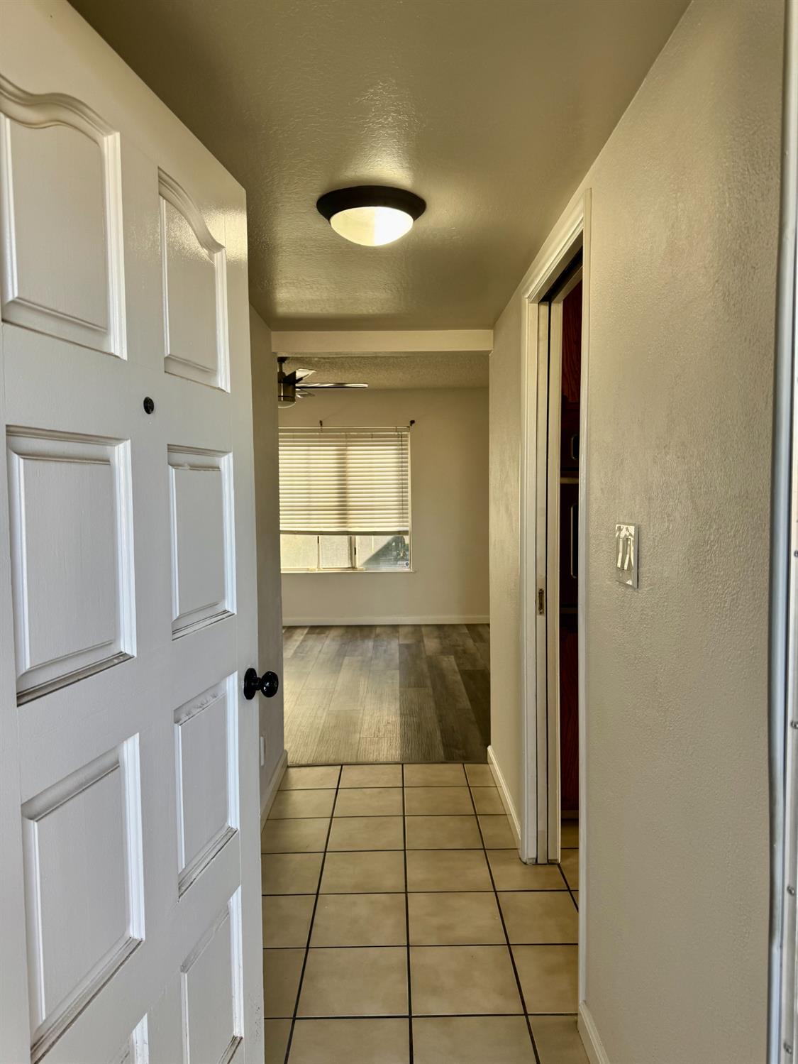 2617 W Sussex Way, Fresno, CA 93705