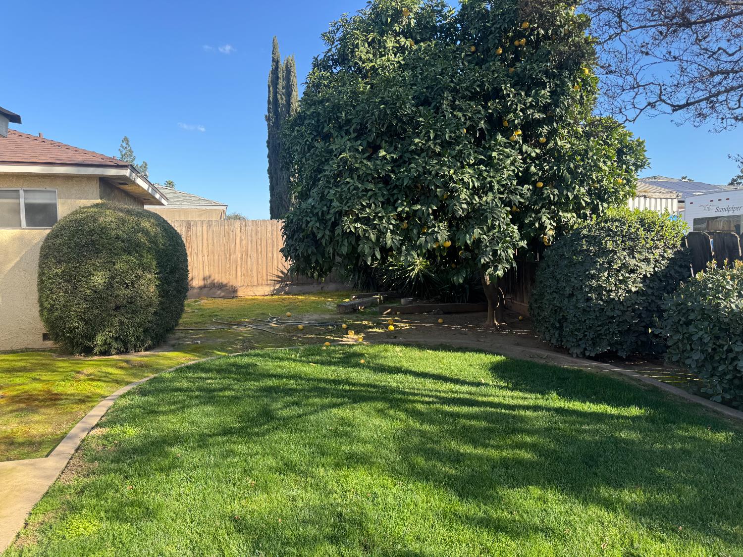 2617 W Sussex Way, Fresno, CA 93705