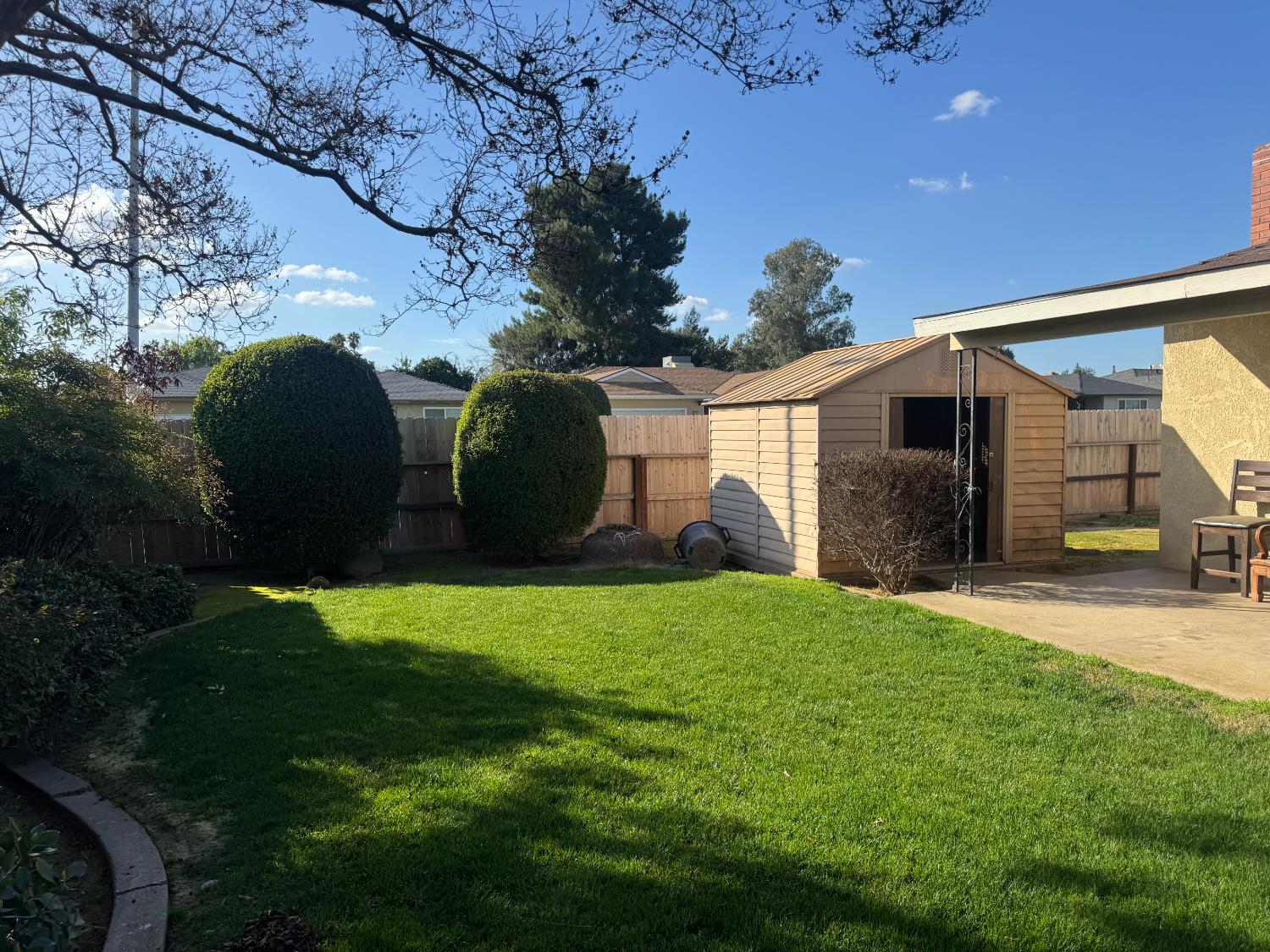 2617 W Sussex Way, Fresno, CA 93705