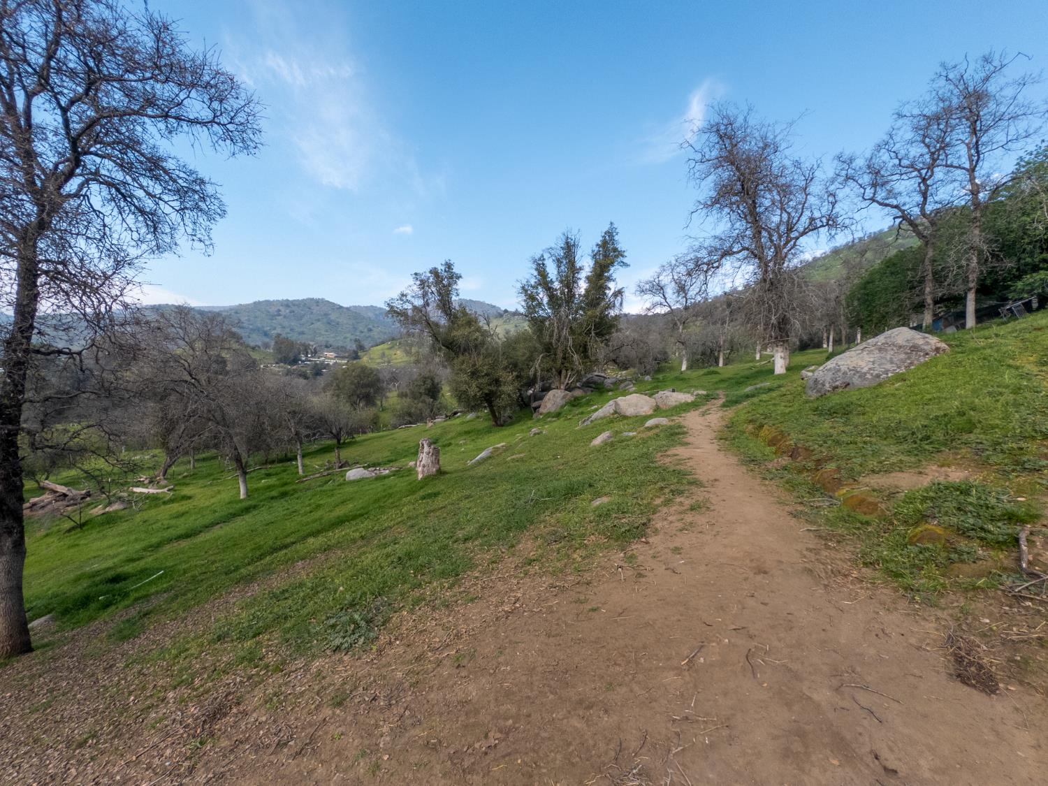 38758 Aster Ln, Yokuts Valley, CA 93675