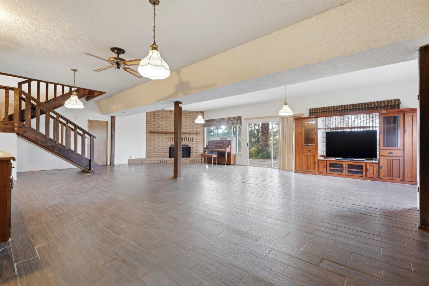 38758 Aster Ln, Yokuts Valley, CA 93675