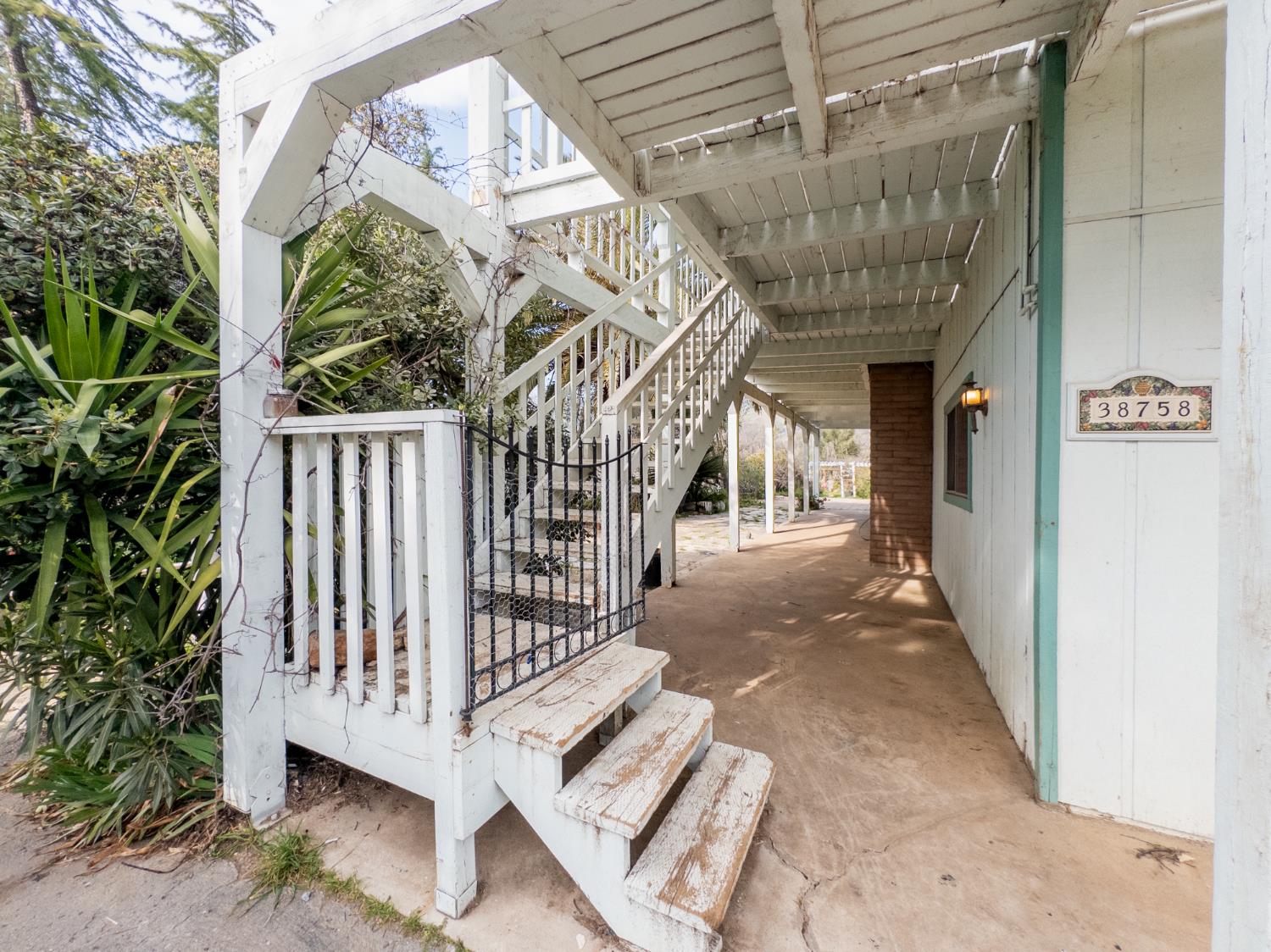 38758 Aster Ln, Yokuts Valley, CA 93675