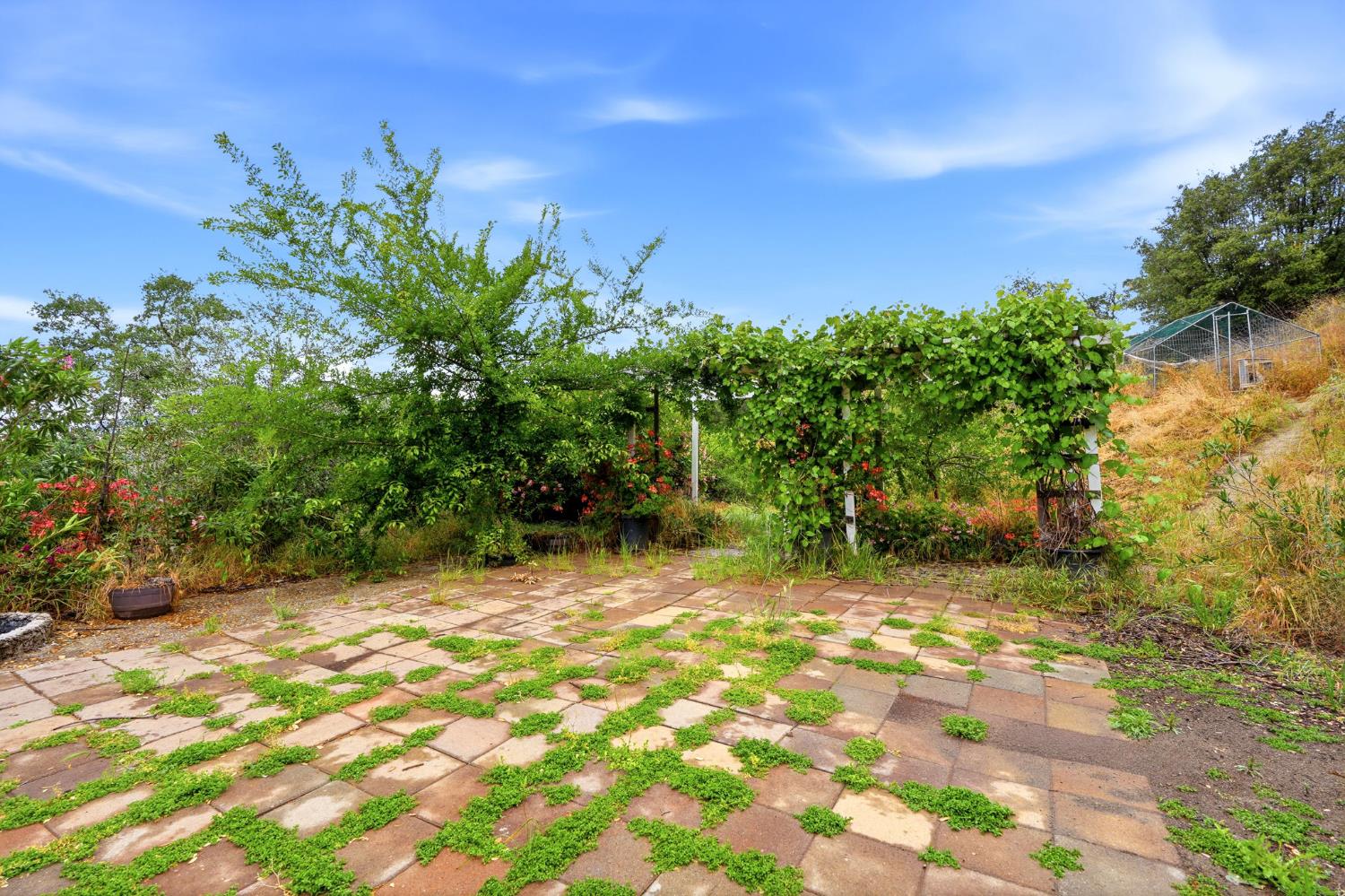 38758 Aster Ln, Yokuts Valley, CA 93675