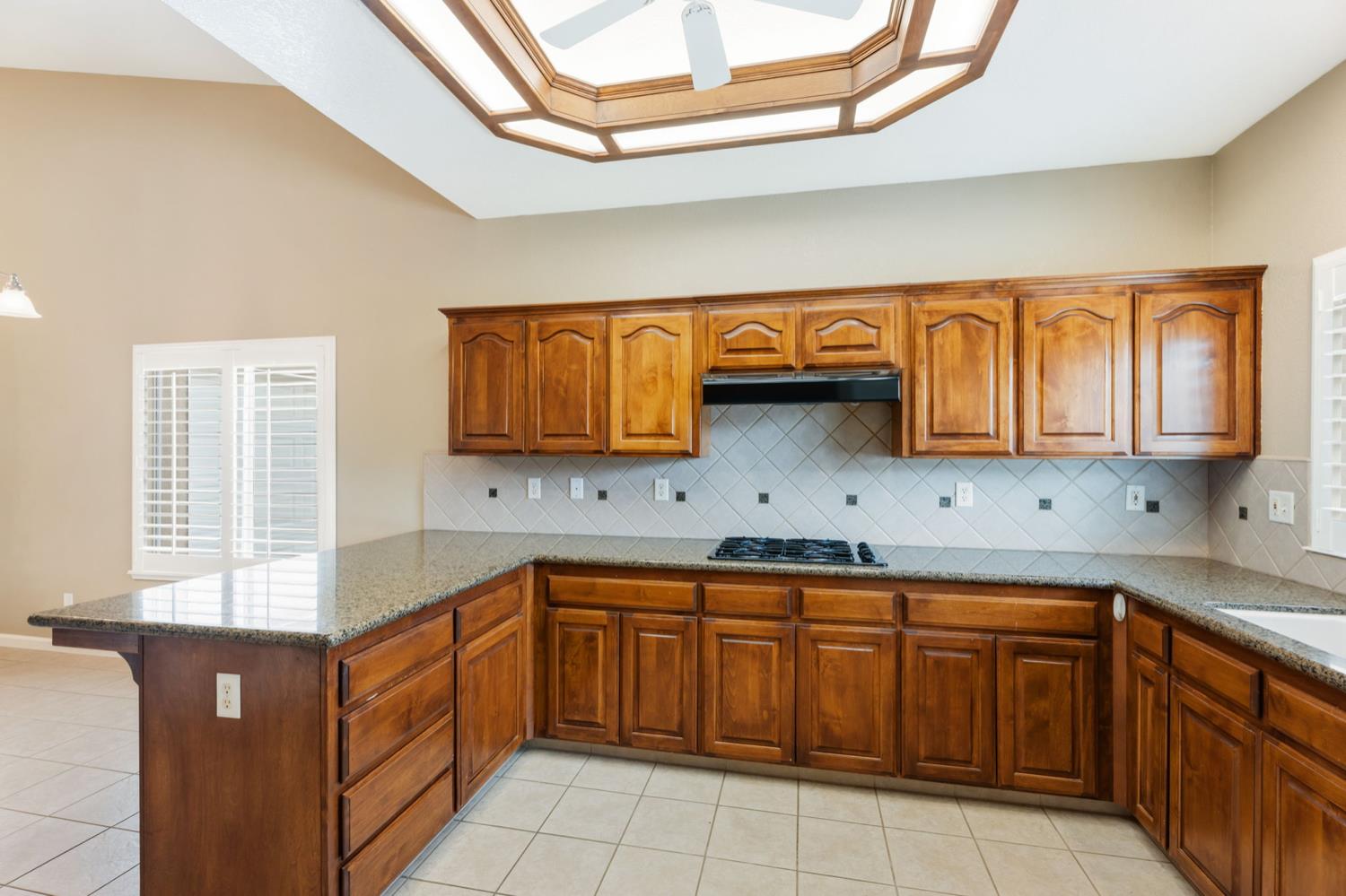 1929 N Harvard Ave, Clovis, CA 93619