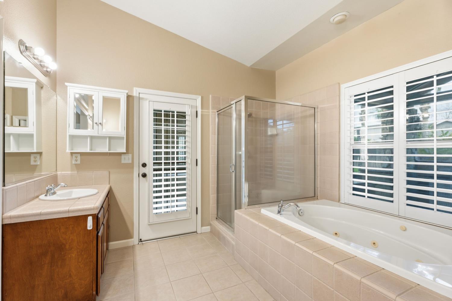 1929 N Harvard Ave, Clovis, CA 93619