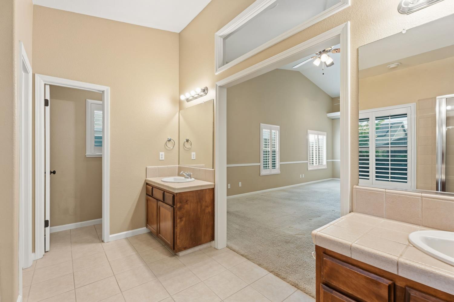 1929 N Harvard Ave, Clovis, CA 93619