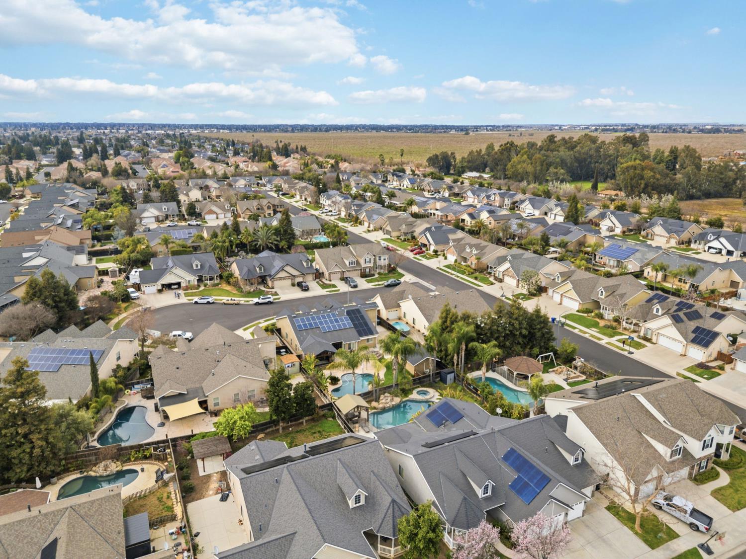 1929 N Harvard Ave, Clovis, CA 93619