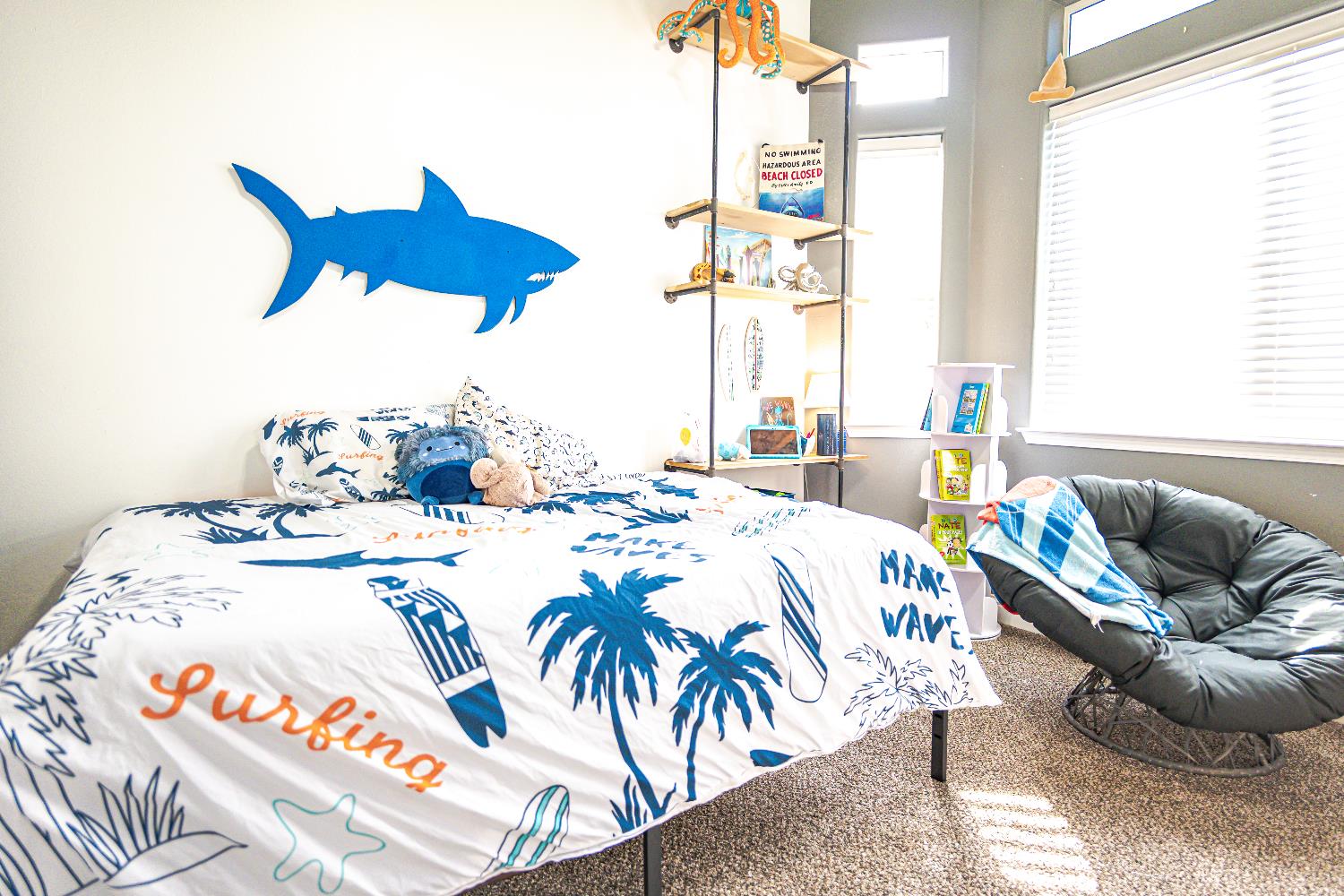 2506 Swift Ave, Clovis, CA 93611