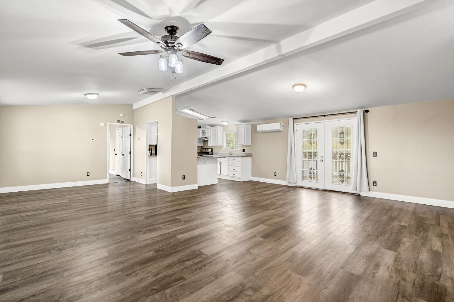 23380 Granite Creek Ln, Clovis, CA 93619