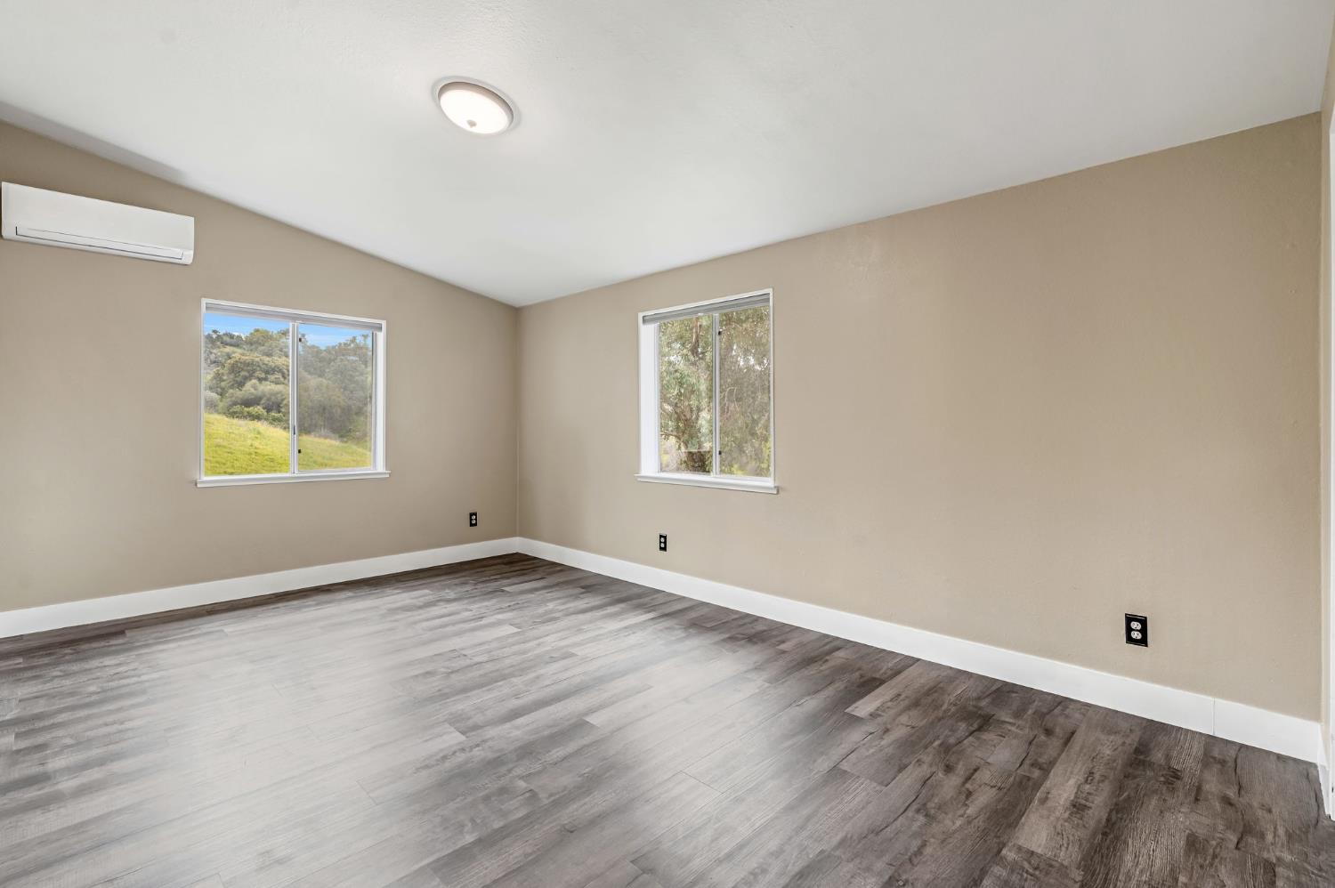 23380 Granite Creek Ln, Clovis, CA 93619