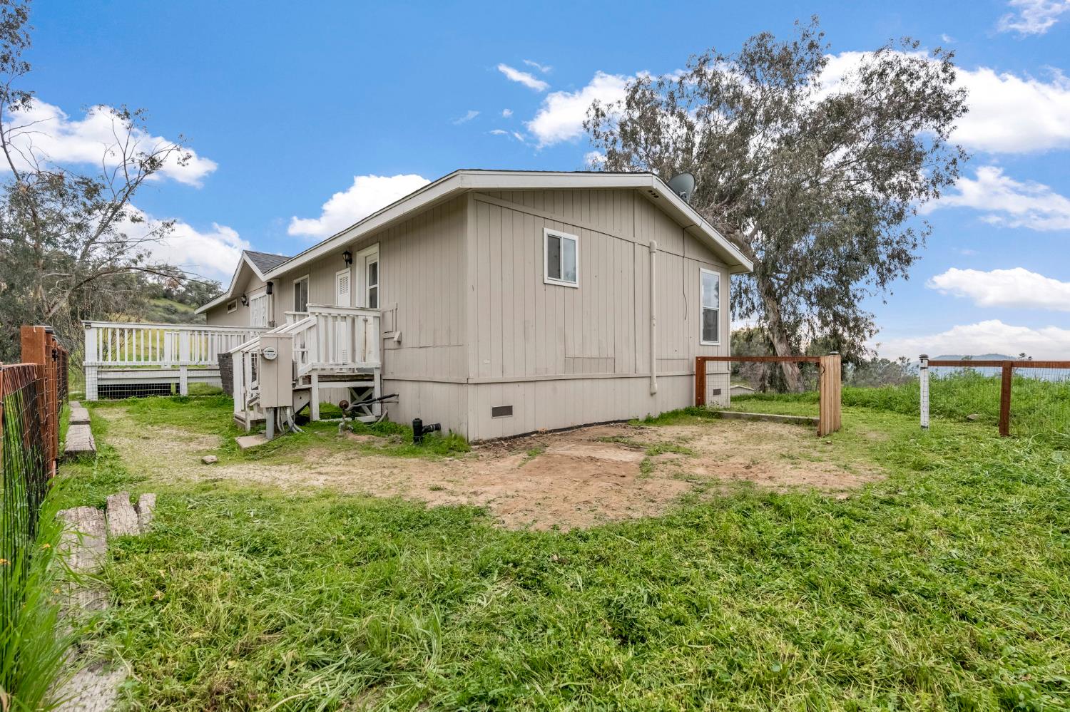 23380 Granite Creek Ln, Clovis, CA 93619