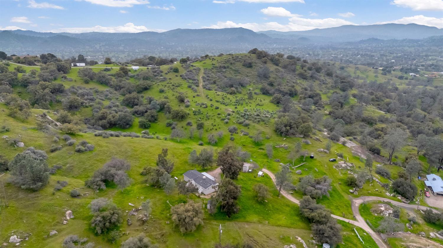 23380 Granite Creek Ln, Clovis, CA 93619