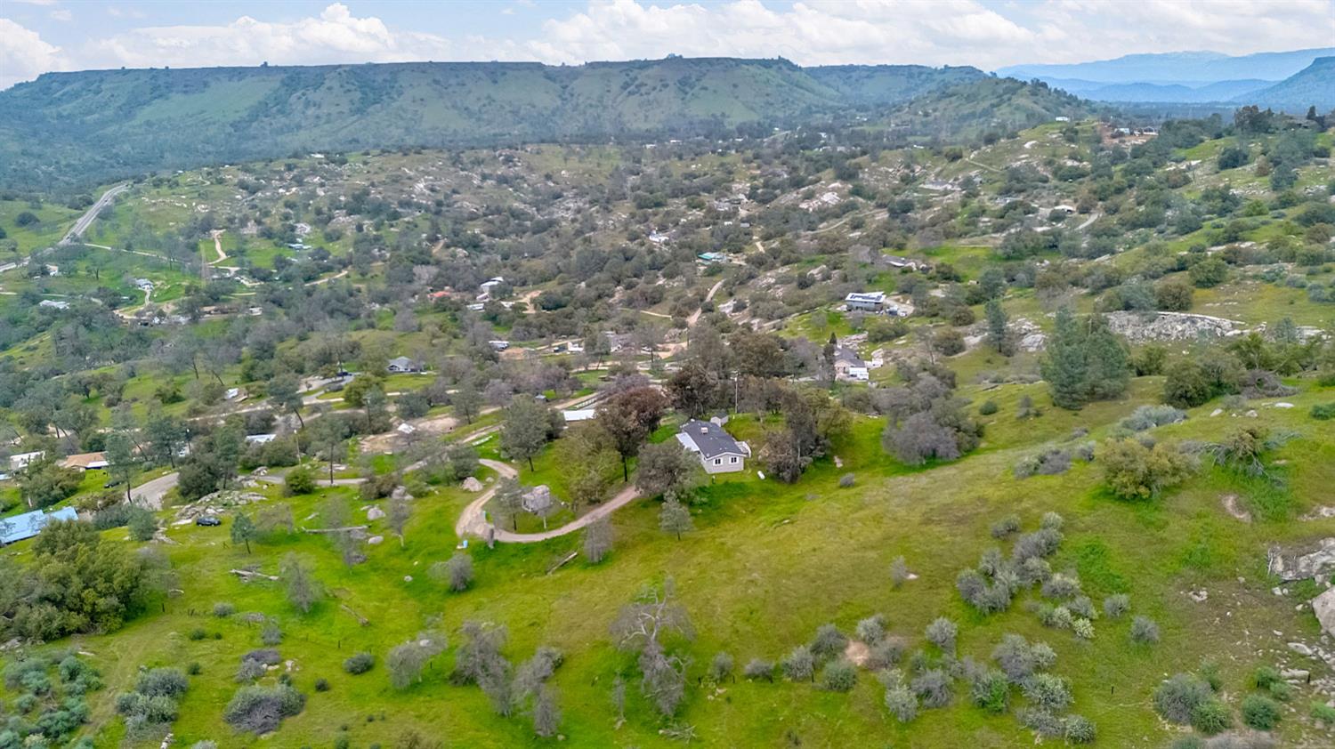 23380 Granite Creek Ln, Clovis, CA 93619