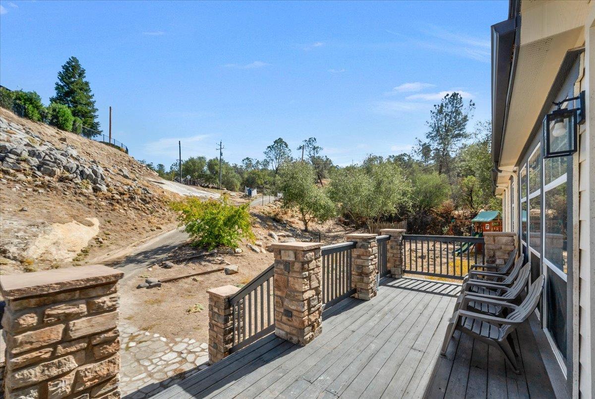 41391 Long Hollow Ln, Coarsegold, CA 93614