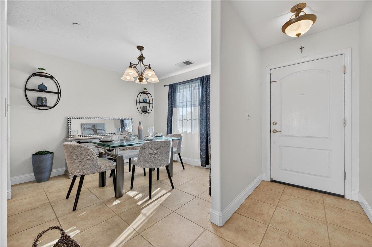 5861 E Platt Ave, Fresno, CA 93727