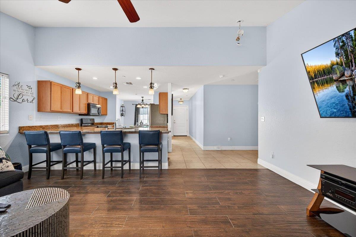 5861 E Platt Ave, Fresno, CA 93727