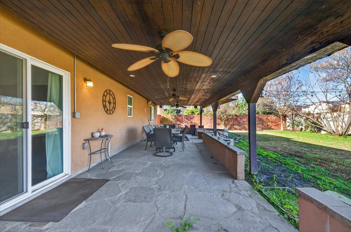 5861 E Platt Ave, Fresno, CA 93727