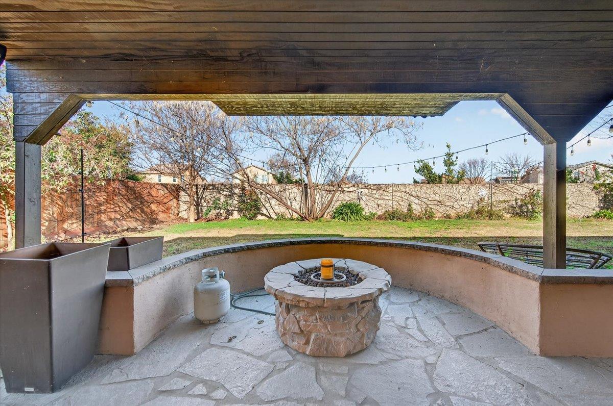 5861 E Platt Ave, Fresno, CA 93727