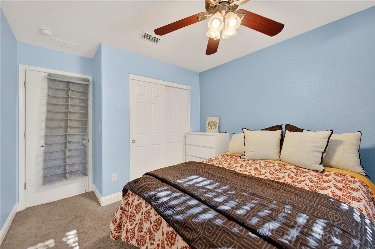 5861 E Platt Ave, Fresno, CA 93727