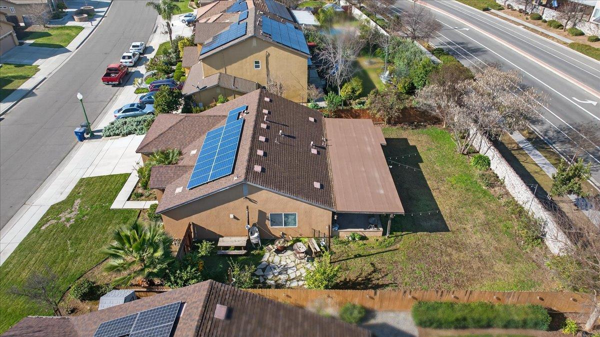 5861 E Platt Ave, Fresno, CA 93727