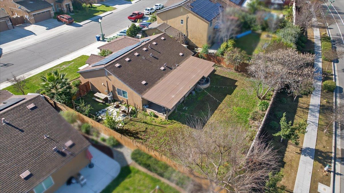 5861 E Platt Ave, Fresno, CA 93727