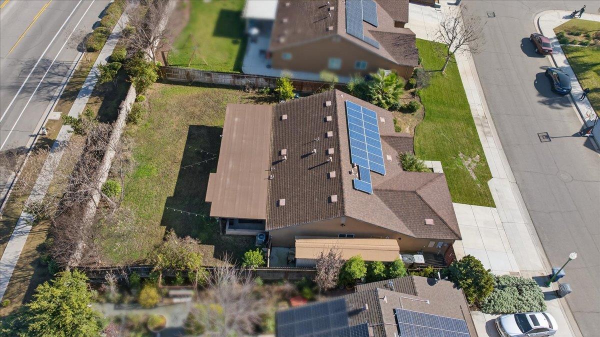 5861 E Platt Ave, Fresno, CA 93727