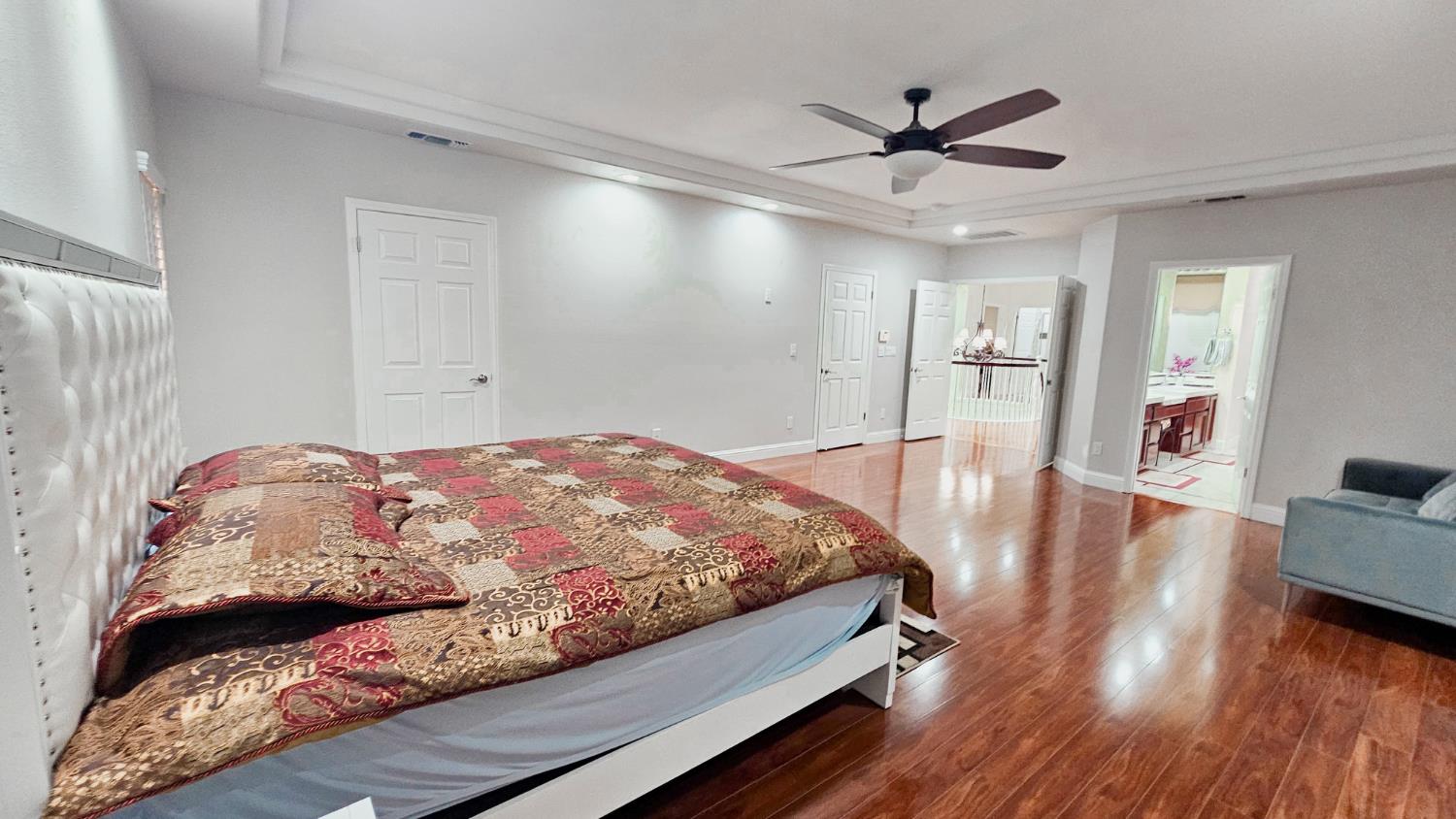 2625 E Sean Ave, Fresno, CA 93720