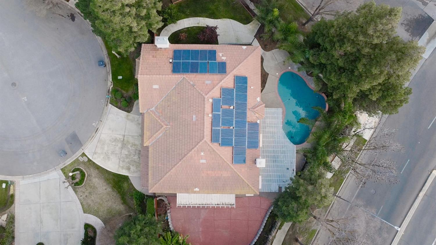 2625 E Sean Ave, Fresno, CA 93720