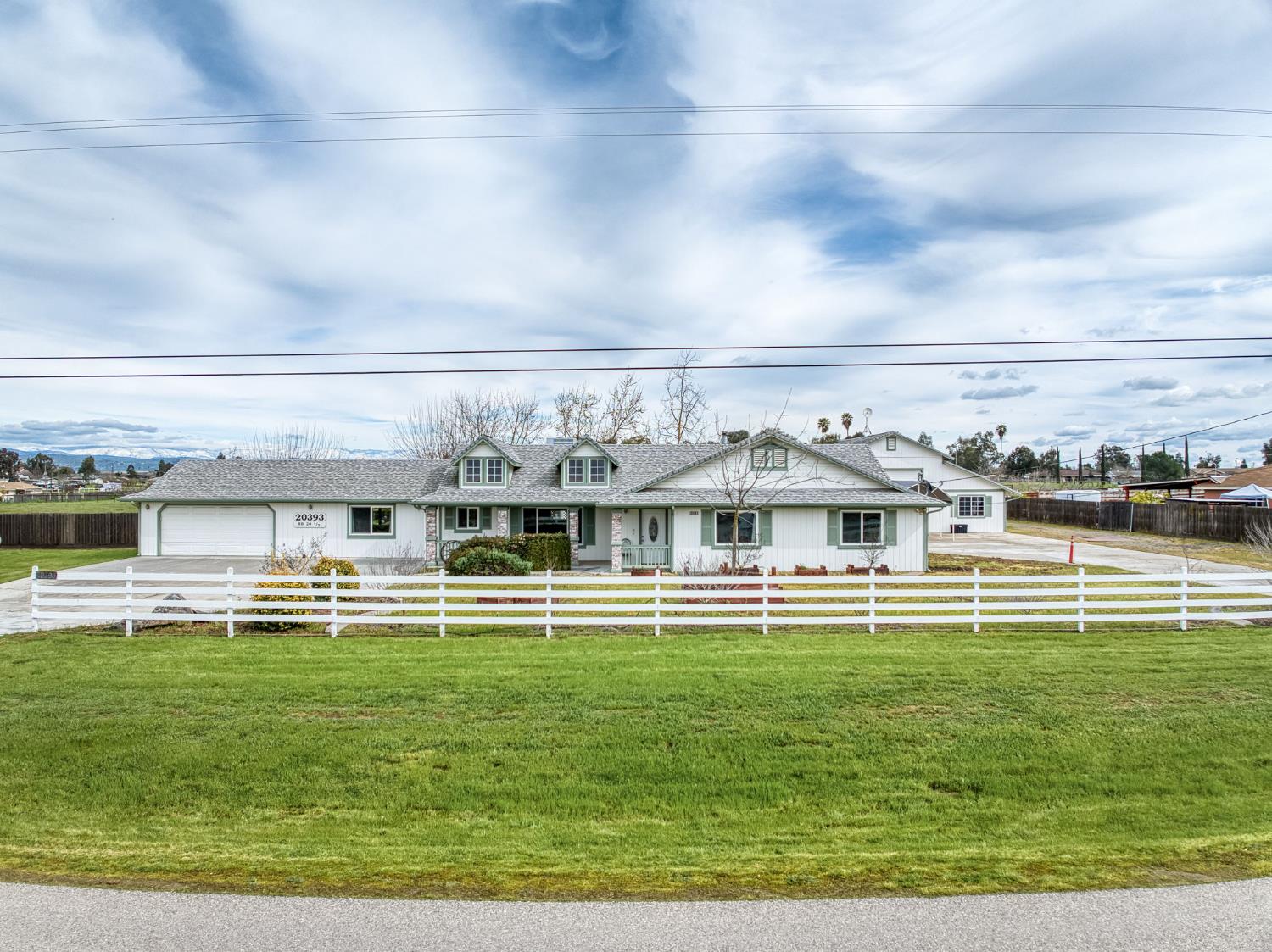 20393 Road 30 1/2, Madera, CA 93638