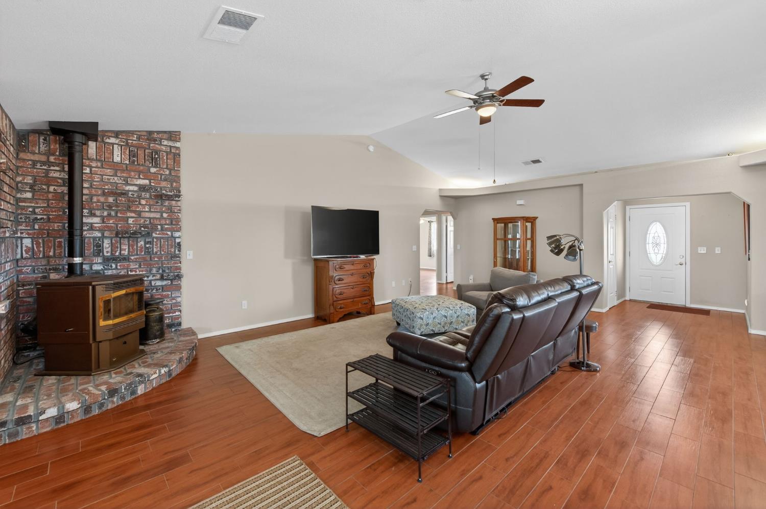 20393 Road 30 1/2, Madera, CA 93638