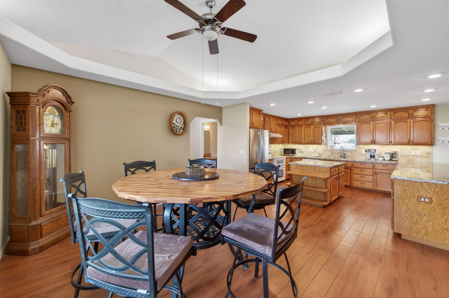 20393 Road 30 1/2, Madera, CA 93638