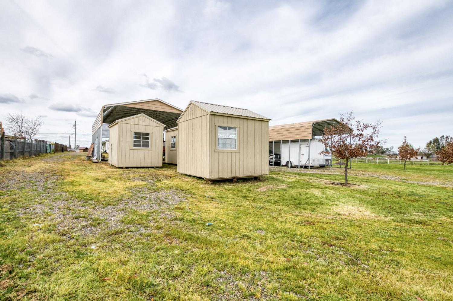 20393 Road 30 1/2, Madera, CA 93638